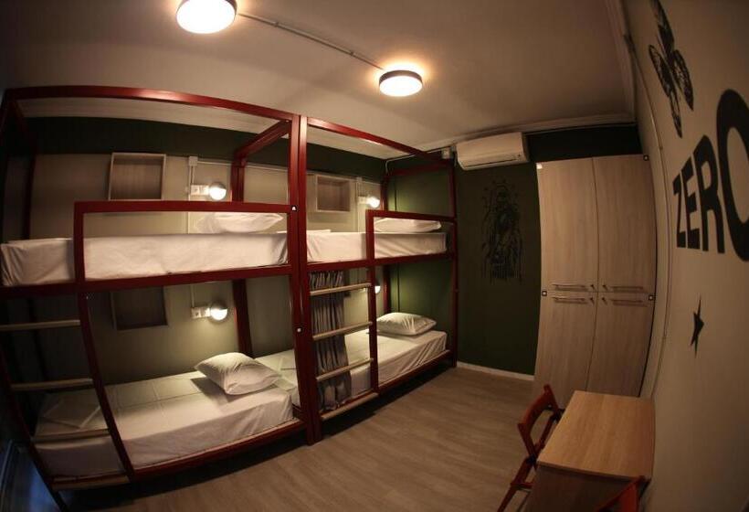 هتل Stay Hybrid Hostel