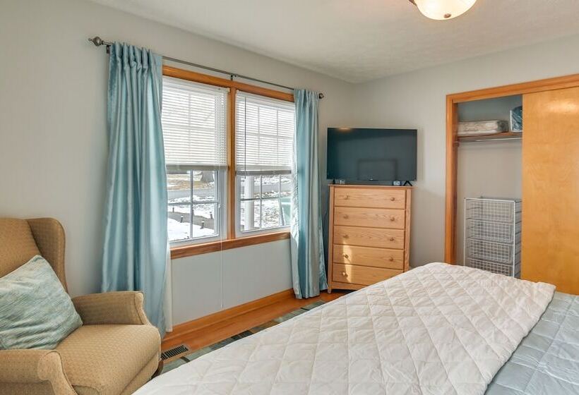 Large Home W/ Deck & Grill ~ 9 Mi To Virginia Tech