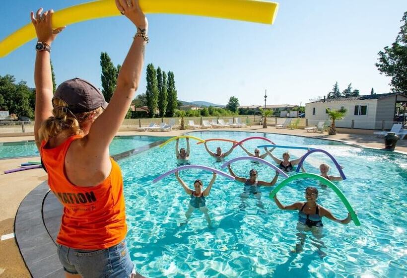 膳宿费 Camping Domaine Du Golfe De Saint Tropez