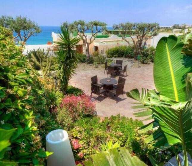 펜션 Room In B&b   Standard Double Or Twin Room In Ischia Per 2 People