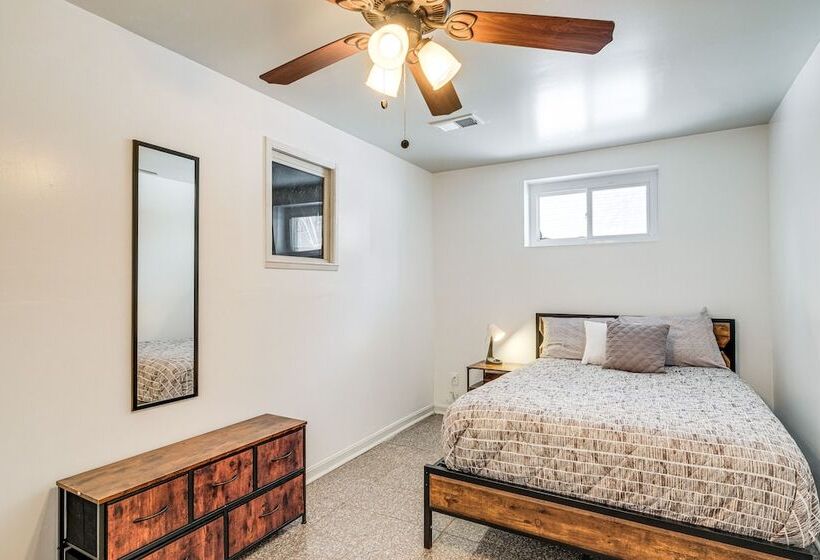 Pet Friendly Silver Spring Home: 2 Mi To Downtown!