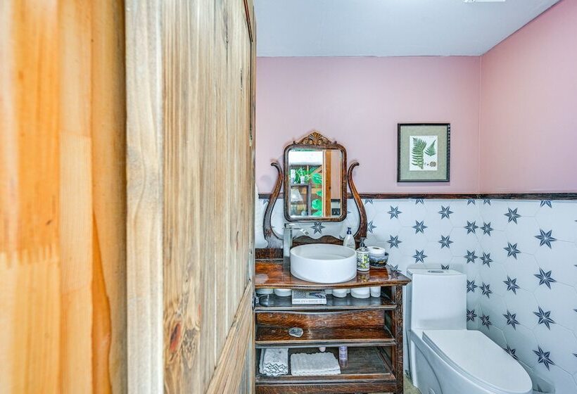 Unique Canyon Cabin: Arkansas River Access & Views