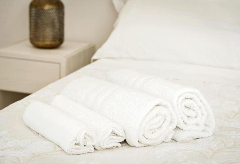 민박 Masseria Muntibianchi Agriresort Restaurant & Spa