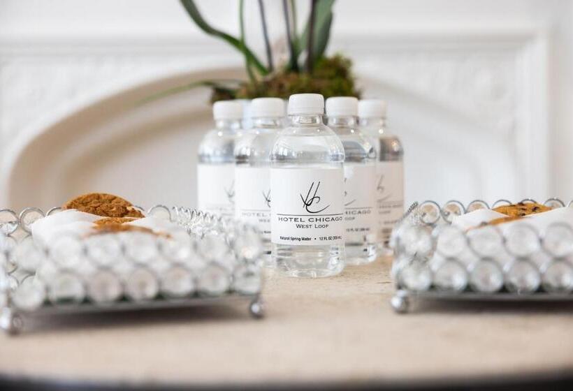 בית מלון כפרי Chicago West Loop