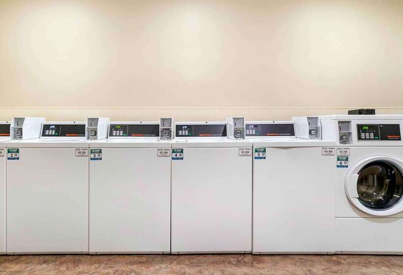 هتل Extended Stay America Select Suites  Grand Rapids  Wyoming