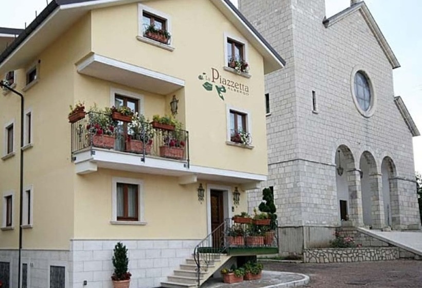 호텔 La Piazzetta Rooms & Breakfast