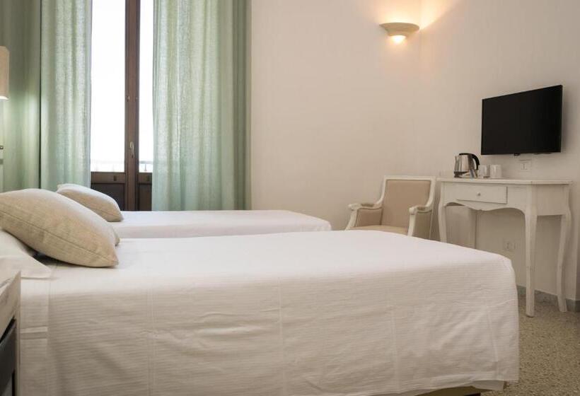 Отель Masseria Mazzetta Salento Corte Del Falconiere B&b