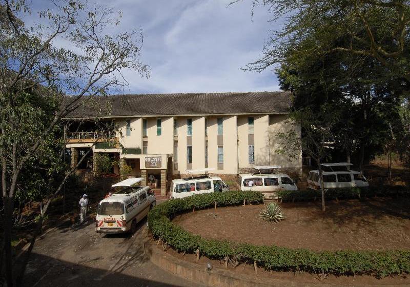 هتل Ngulia Safari Lodge