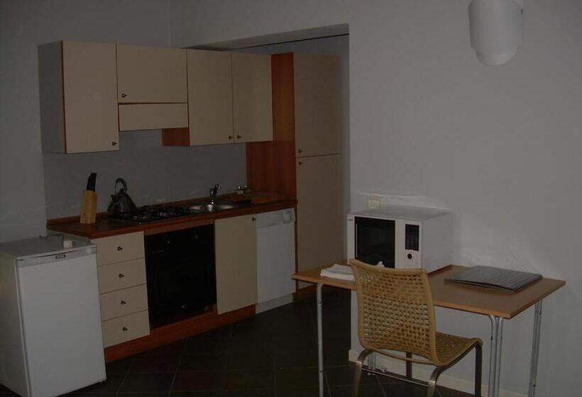 هتل Residence Casa Sul Lago