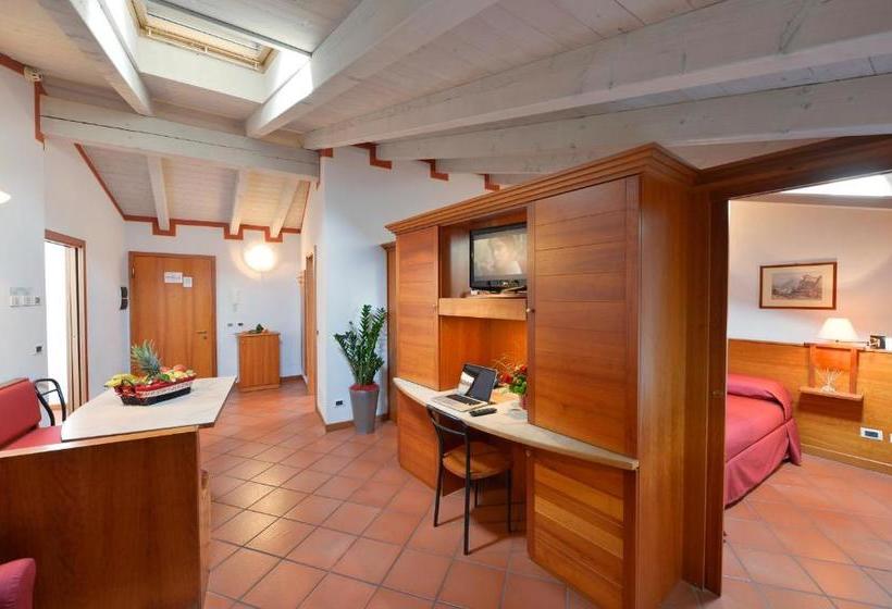 فندق Residence Del Messaggero