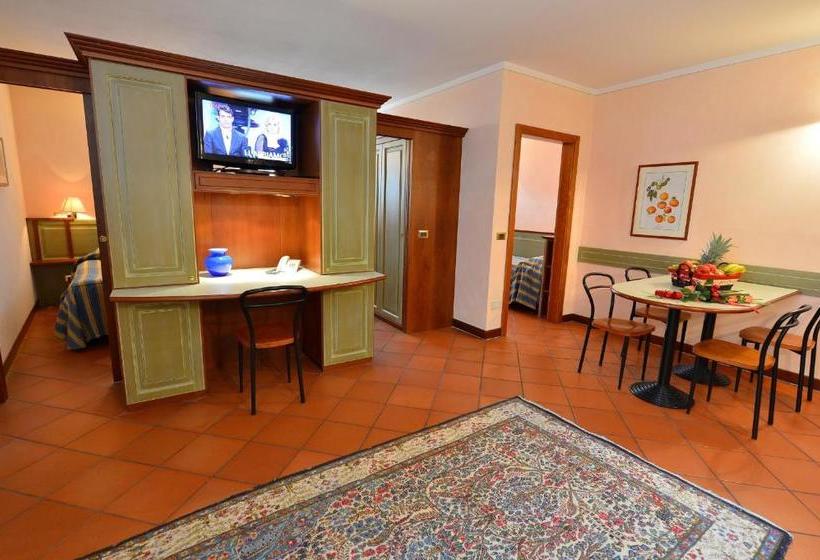 فندق Residence Del Messaggero
