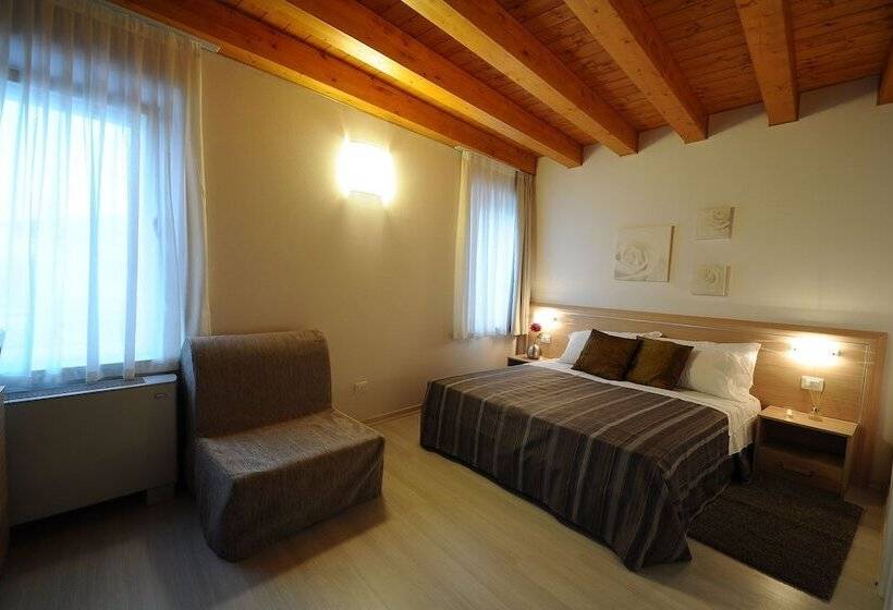 בית מלון כפרי Albergo Leon Bianco Gonars