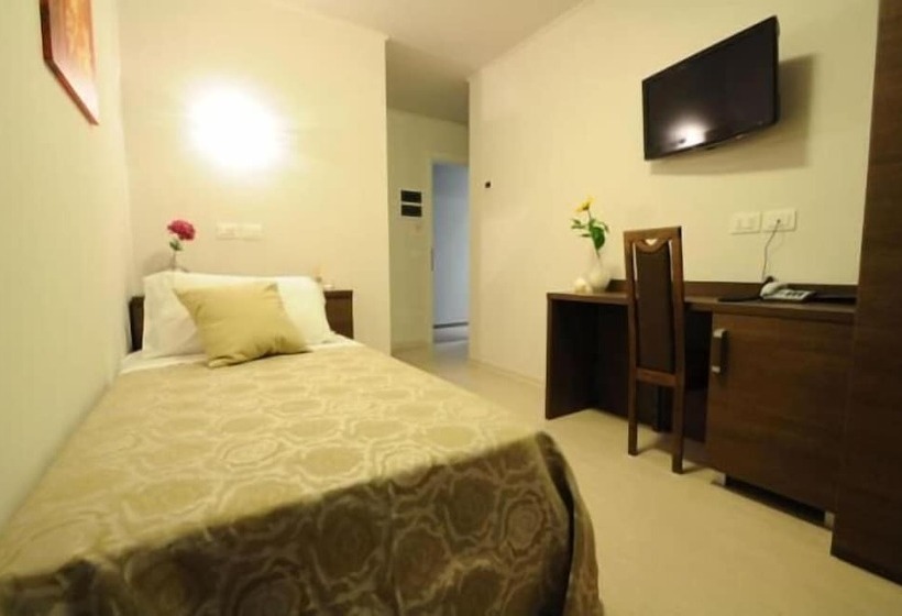 בית מלון כפרי Albergo Leon Bianco Gonars