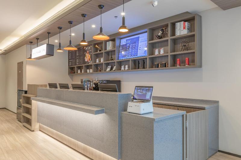 בית מלון כפרי Hanting Express Beijing The South Gate Of The Temple Of Heaven