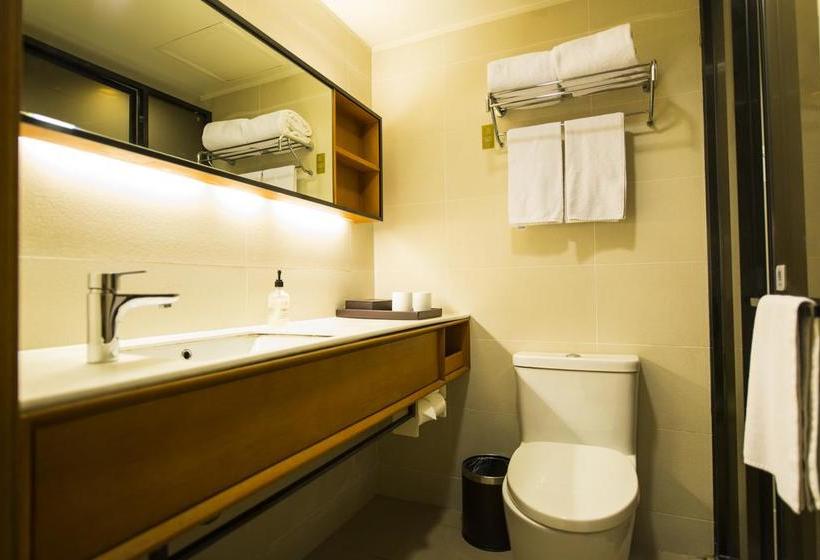 Ji Hotel Nanchang Eight One Square