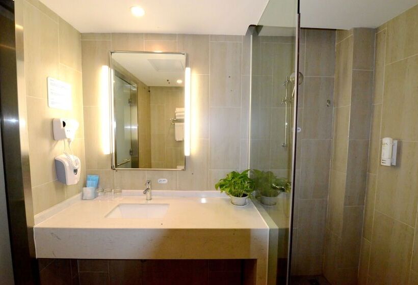 בית מלון כפרי Holiday Inn Express Weihai Economic Zone By Ihg