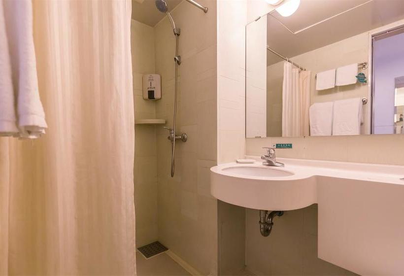 ホテル Jinjiang Inn Select Qingdao Henan Road Railway Station