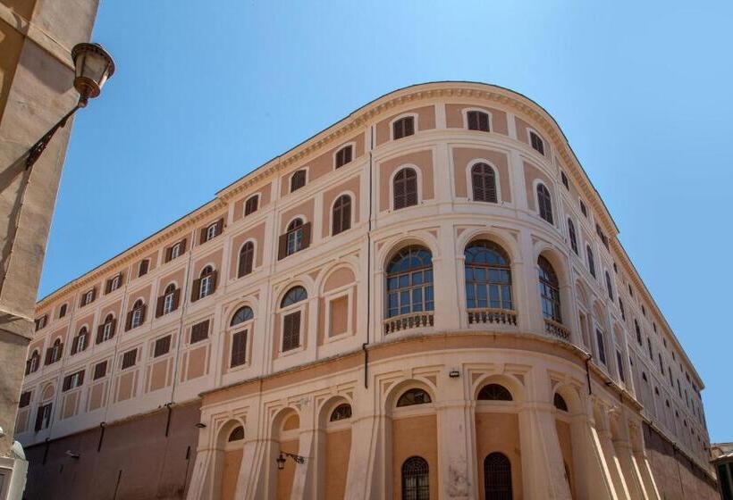 مسافرخانه My Trevi Charming & Luxury Rooms