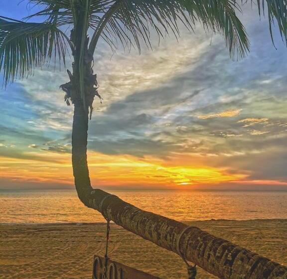 ホテル C&n Kho Khao Beach Resort   Sha Plus
