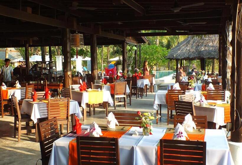 ホテル C&n Kho Khao Beach Resort   Sha Plus
