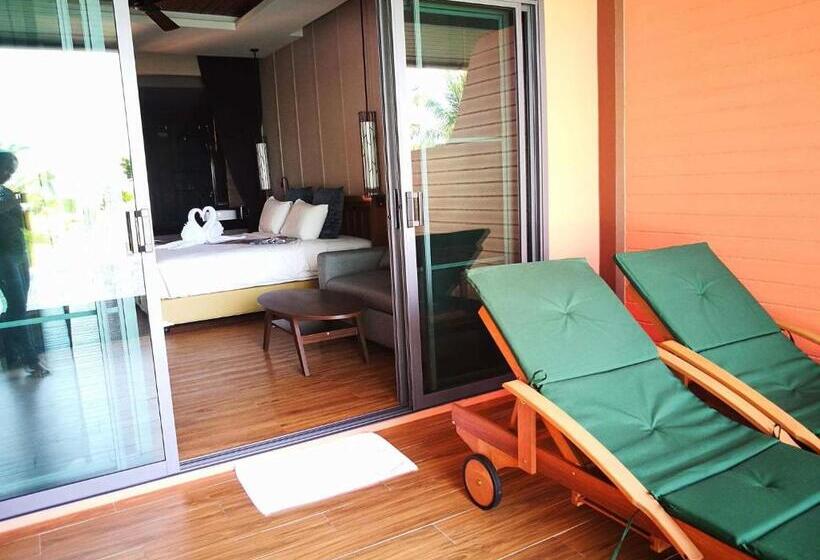 ホテル C&n Kho Khao Beach Resort   Sha Plus