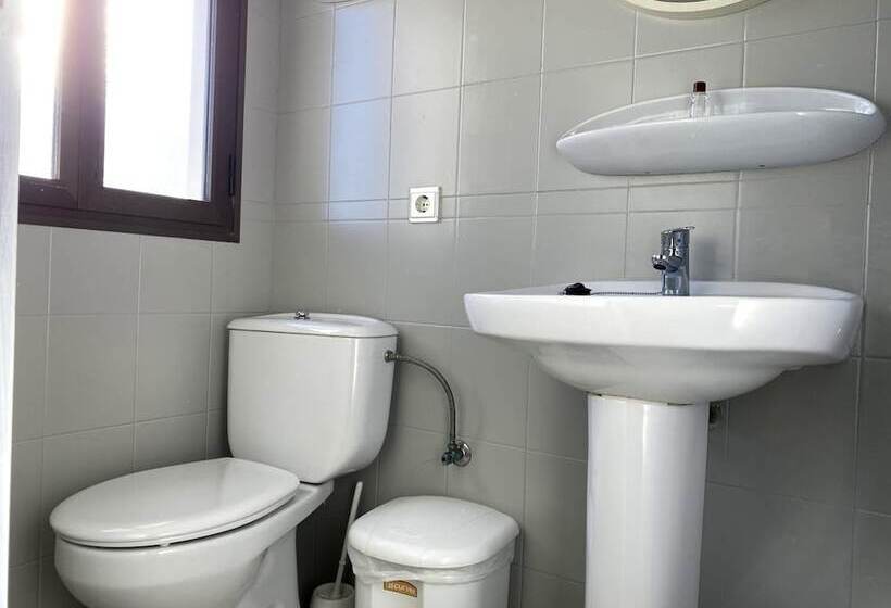 Отель Hostal Bellavista Formentera