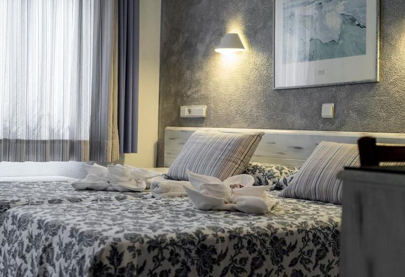 Отель Hostal Bellavista Formentera