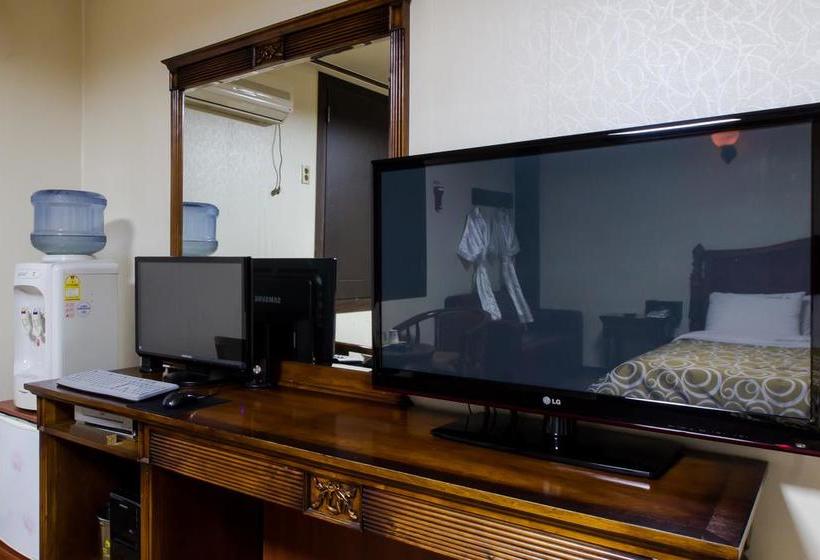 בית מלון כפרי Gwangju  Banana