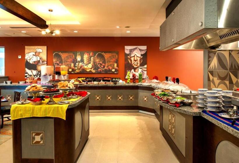 فندق Araiza San Luis R.c