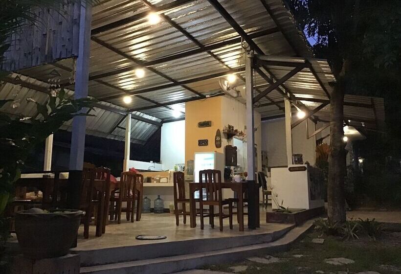 هتل Baan Aunrak Koh Chang