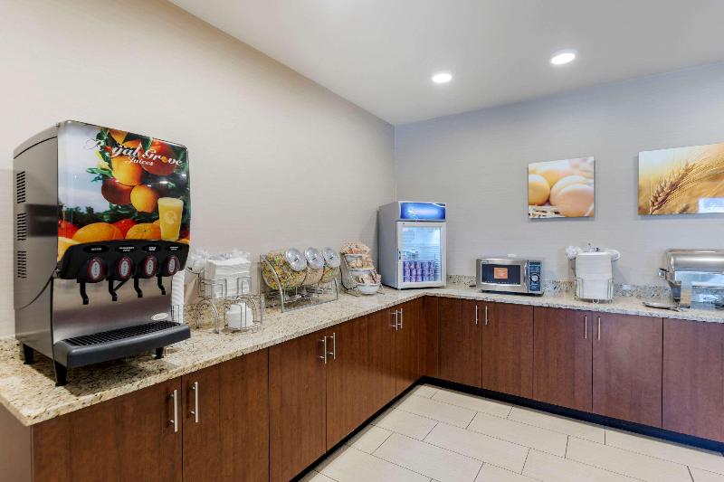 هتل Comfort Suites Loveland