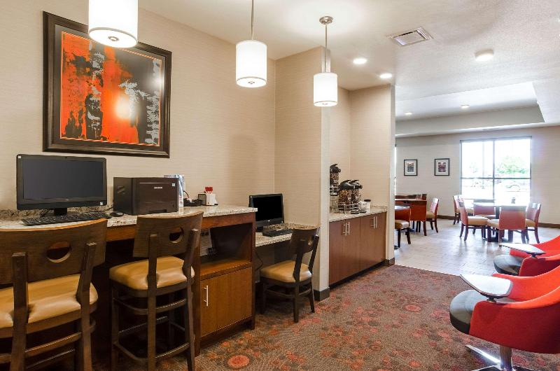 هتل Comfort Suites Loveland