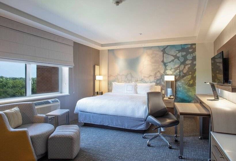 هتل Courtyard By Marriott New York Queens/fresh Meadows