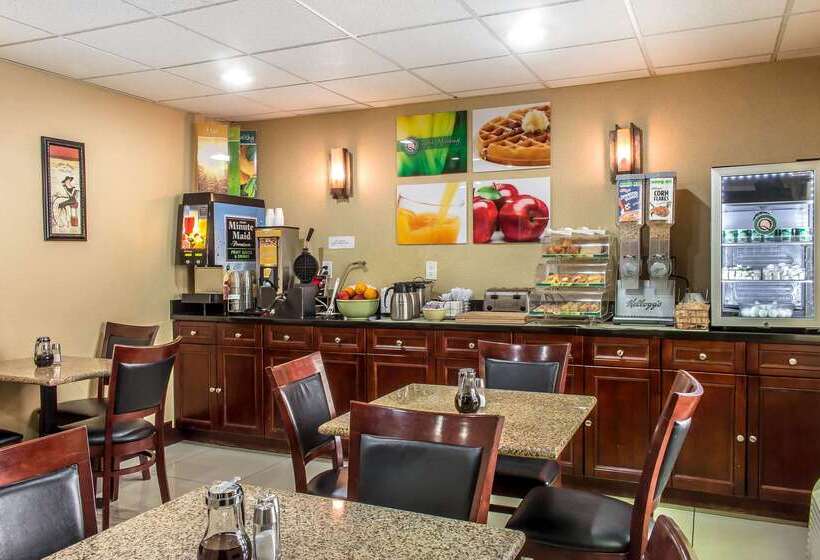 ホテル Quality Inn Near Mountain Creek
