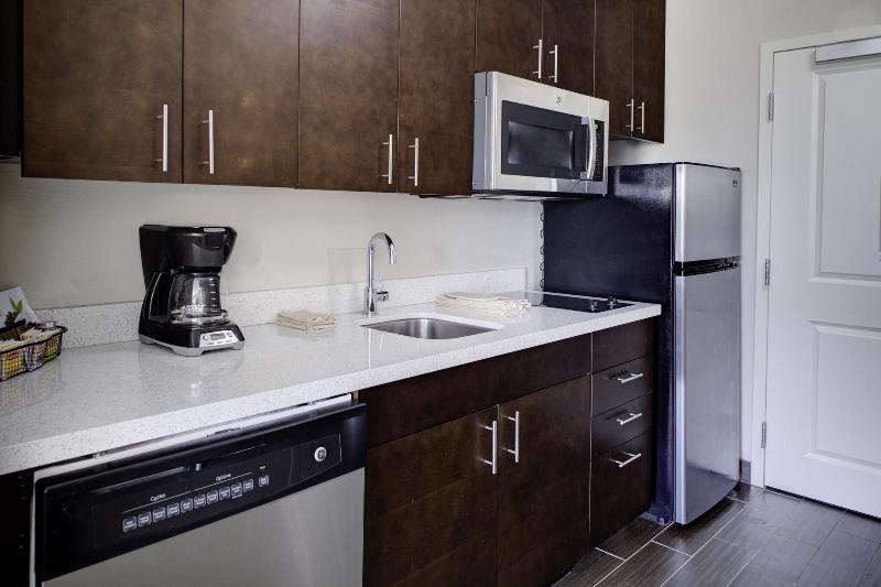 בית מלון כפרי Towneplace Suites By Marriottdetroit Canton