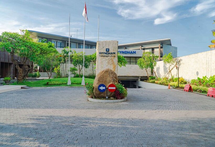 호텔 Wyndham Tamansari Jivva Resort Bali