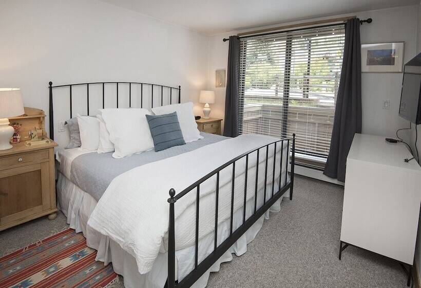 Scorpio Condo