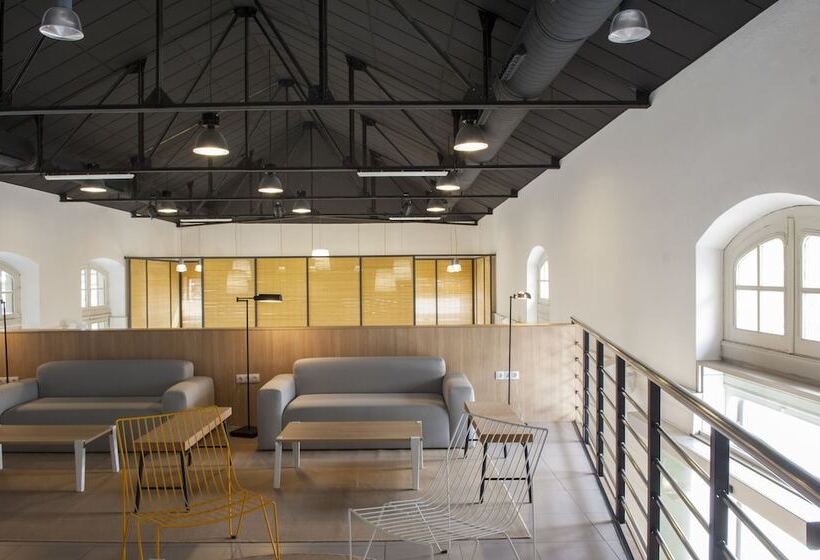Up Hostel Valencia