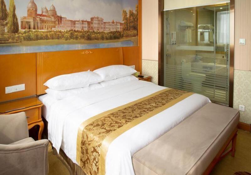 Vienna Hotel Shanghai Yangpu Wujiaochang