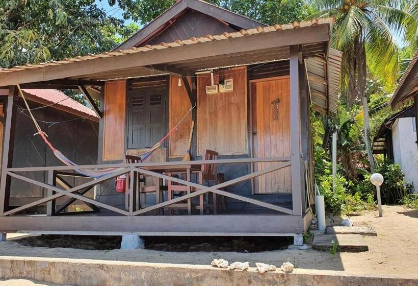 호스텔 The Station Tioman