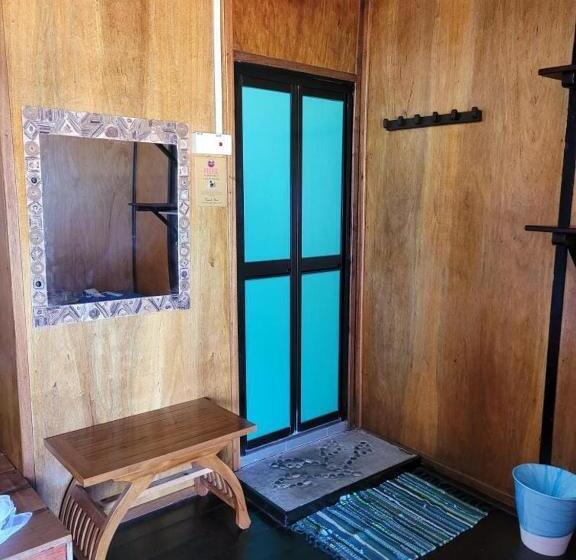 호스텔 The Station Tioman