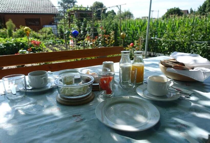 مبيت وإفطار 5rooms Frühstückspension