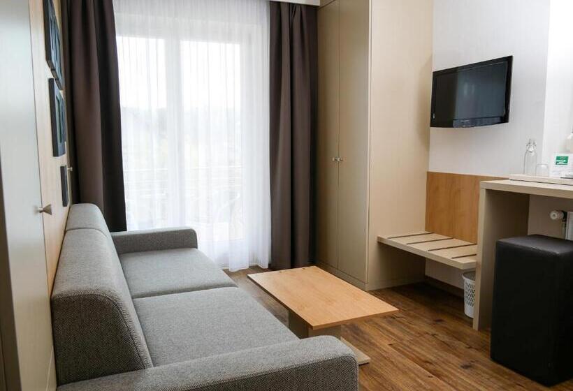 مبيت وإفطار 5rooms Frühstückspension