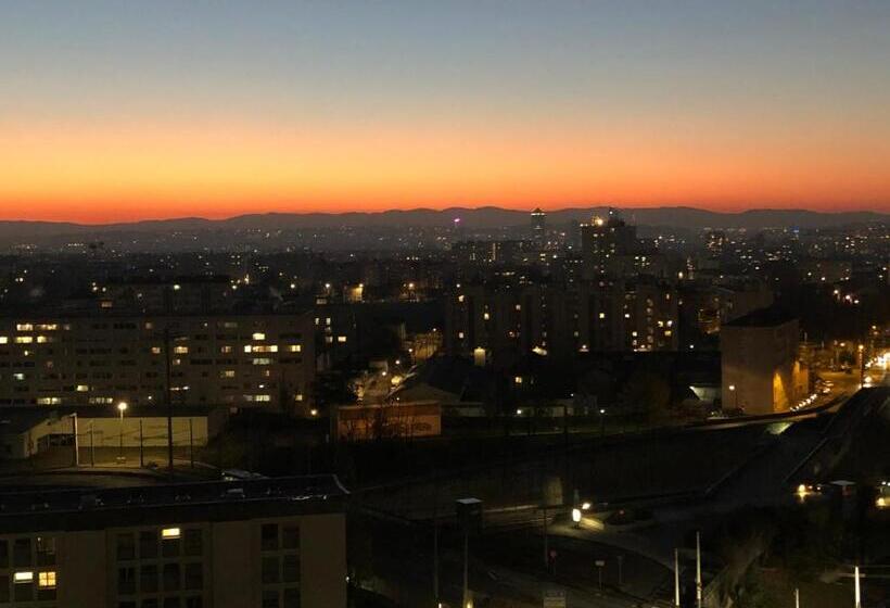 تختخواب و صبحانه Chambre Privée En Colocation Villeurbanne Métro Bonnevay