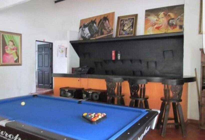 هتل Campestre Villa Tiffany