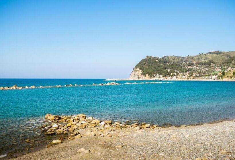 호텔 Il Madrigale   Agriturismo B&b