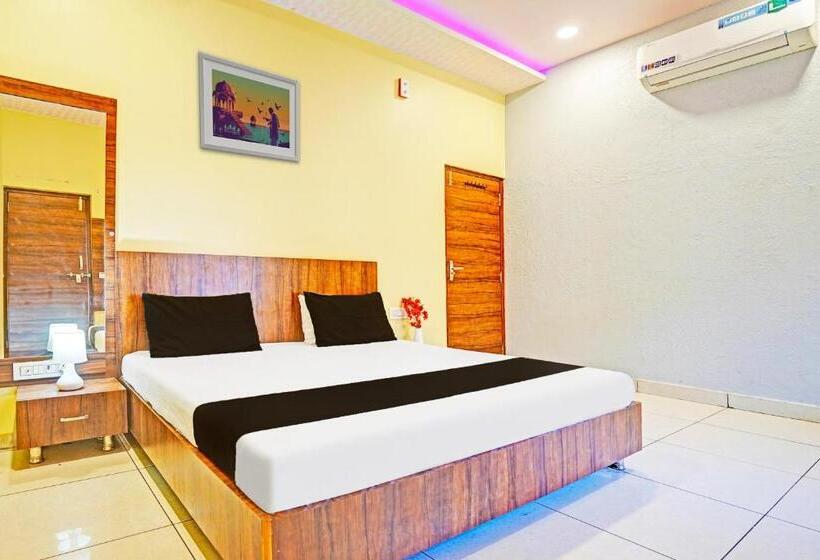 فندق O Royal Inn