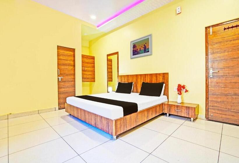 فندق O Royal Inn