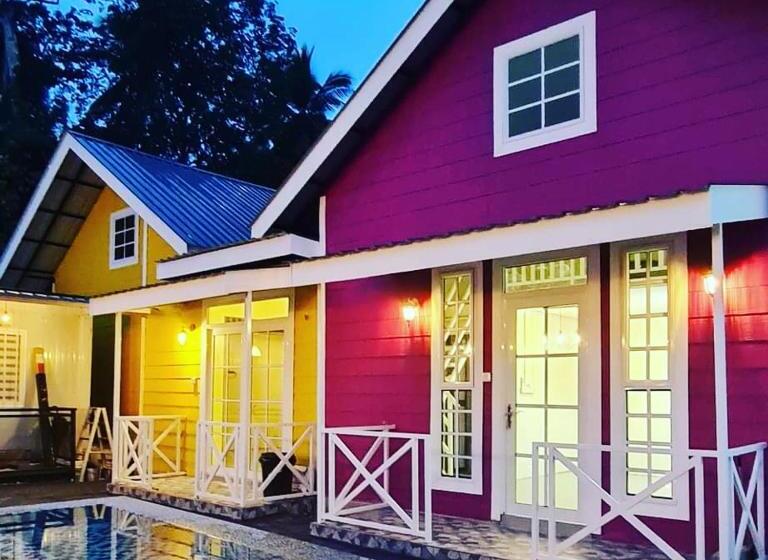پانسیون Cheqma Tiny Chalet
