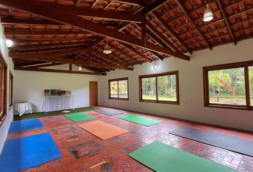 פנסיון Pousada Ananda Parivara Ashram